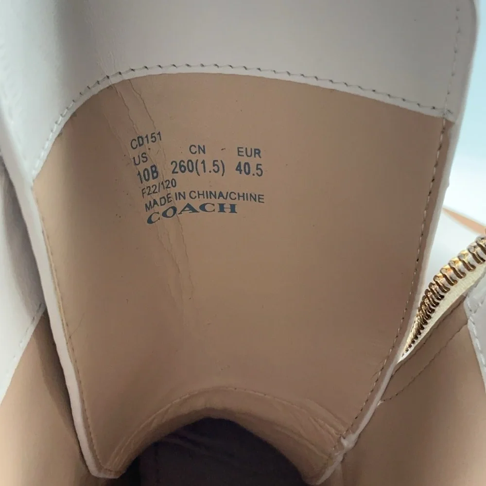 NWT Coach Liza Cream Ankle Boots with Black Soles‎ size 10B